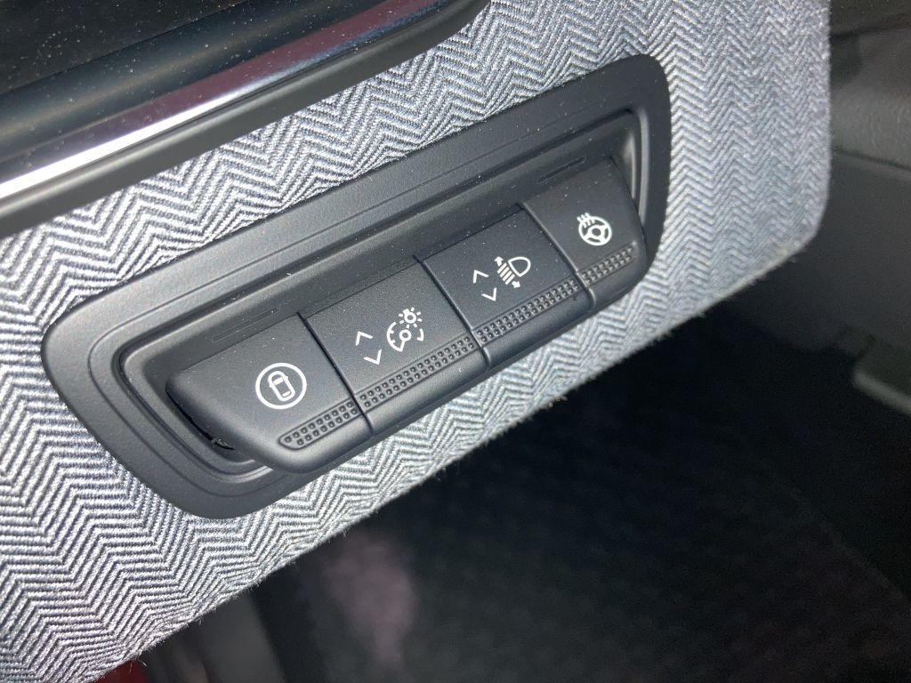Fahrzeug-Bild 12