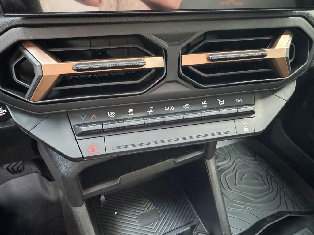 Fahrzeug-Bild 11