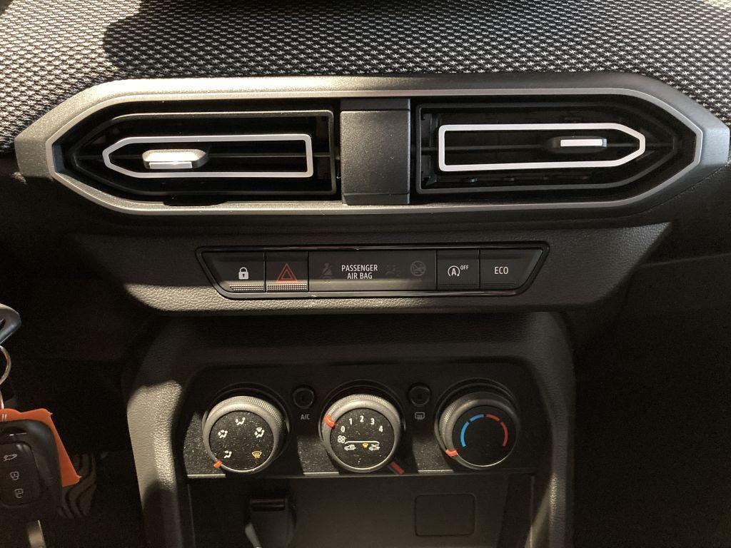 Fahrzeug-Bild 12