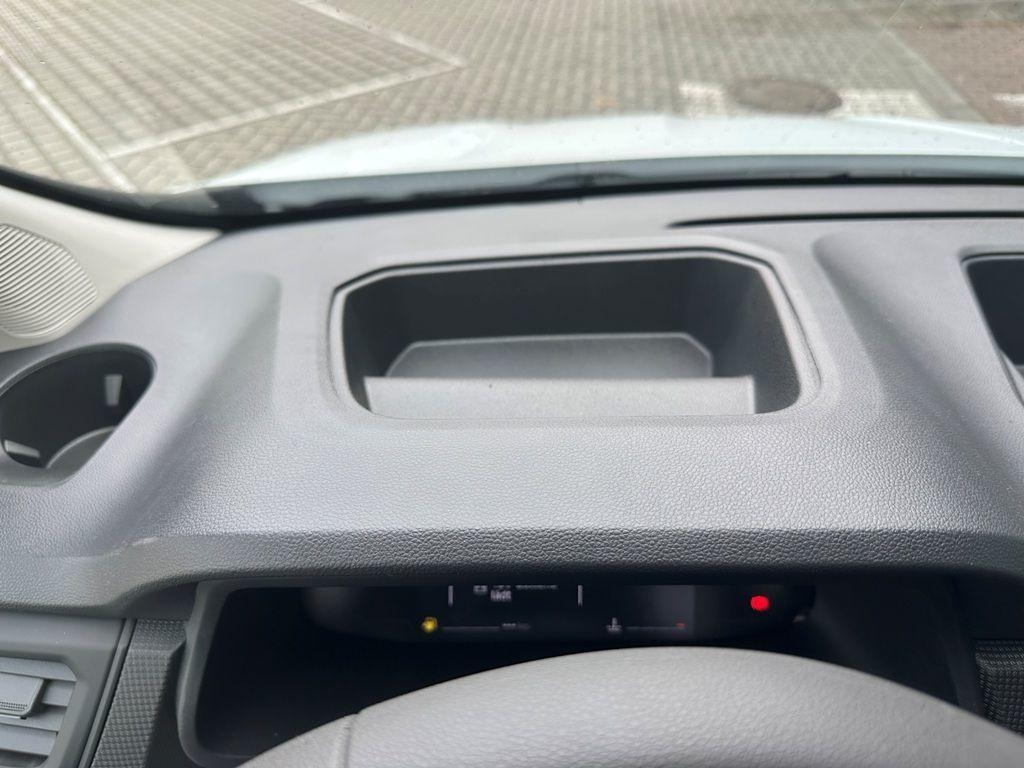 Fahrzeug-Bild 13