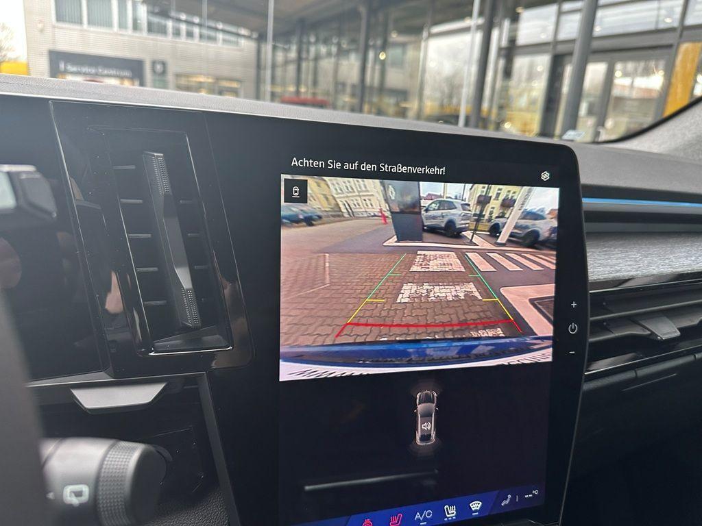 Fahrzeug-Bild 13