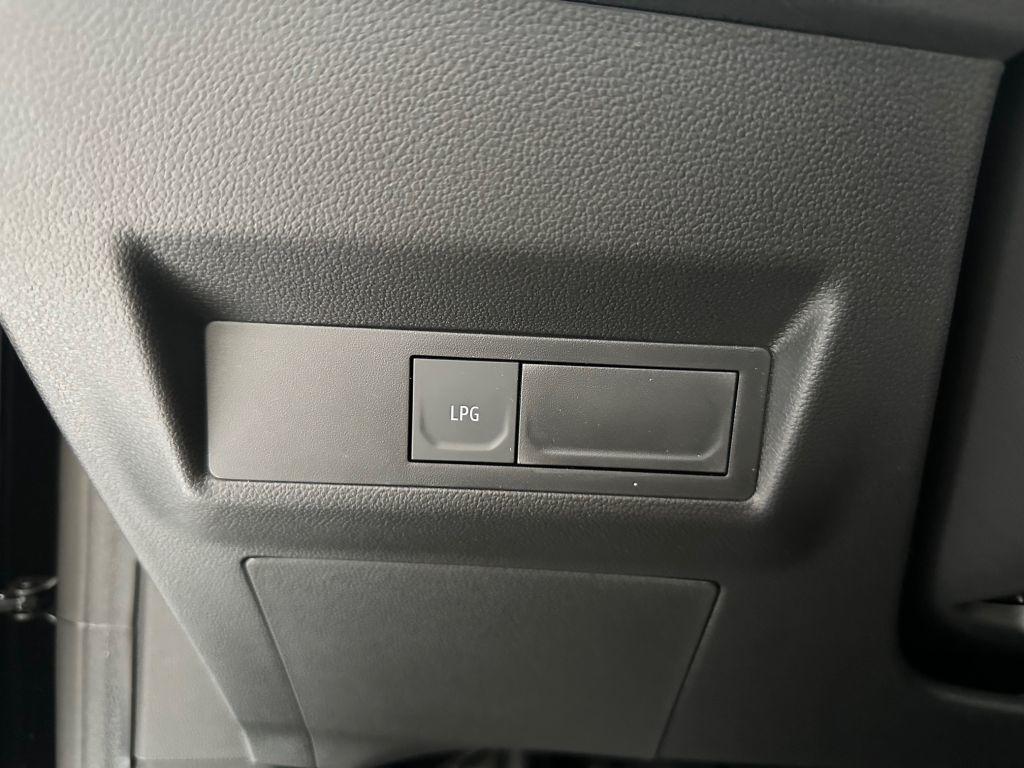 Fahrzeug-Bild 14