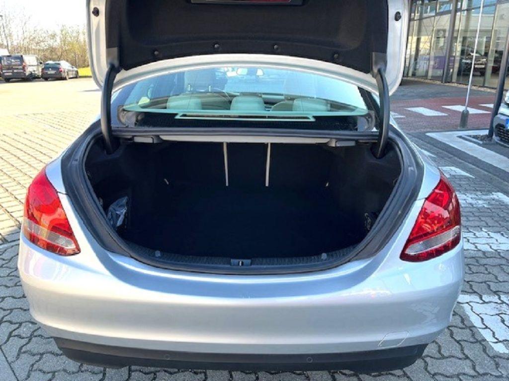 Fahrzeug-Bild 6