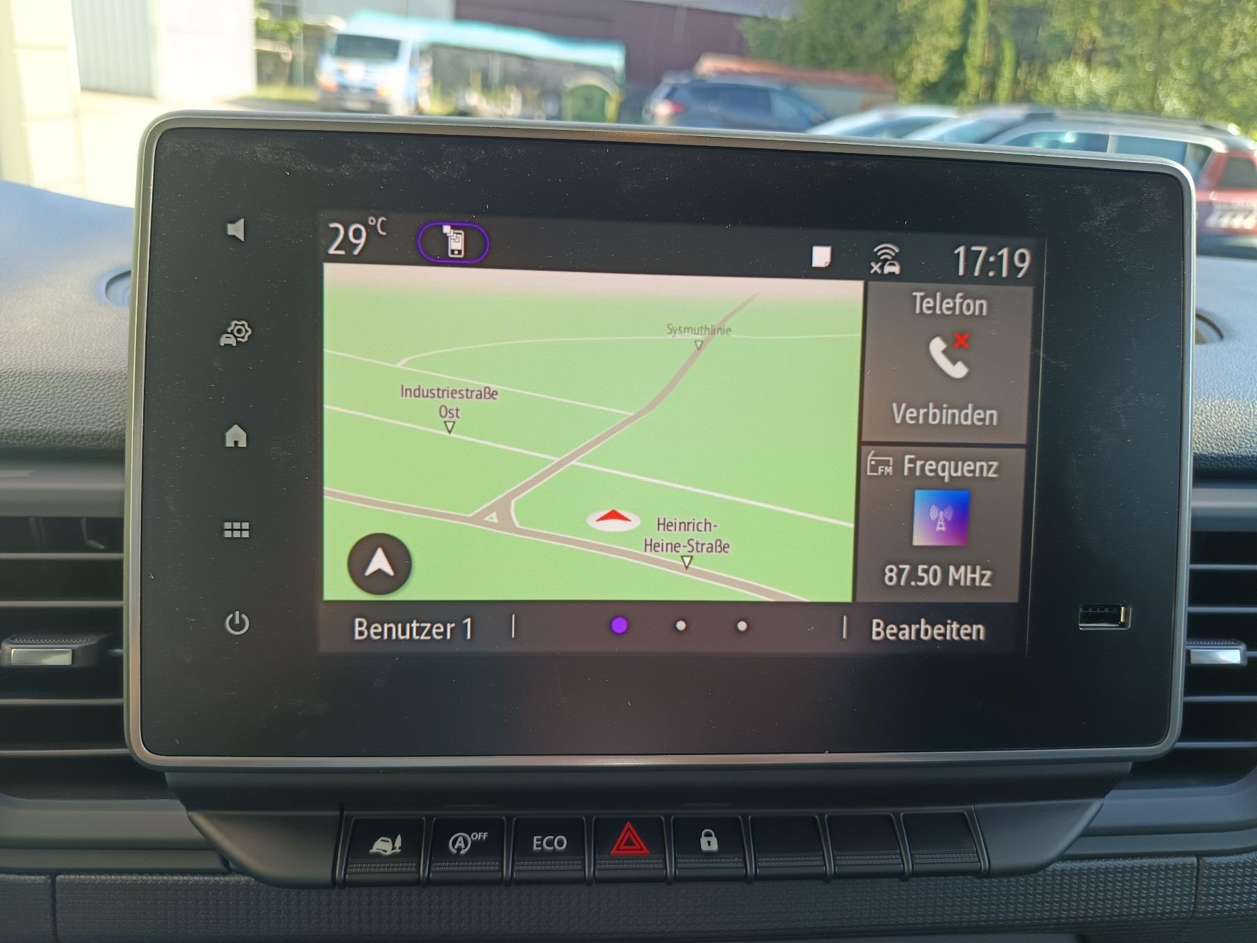 Fahrzeug-Bild 13