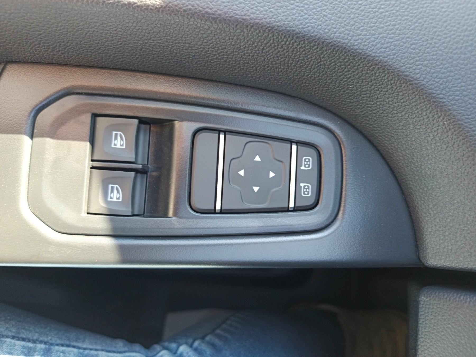 Fahrzeug-Bild 9