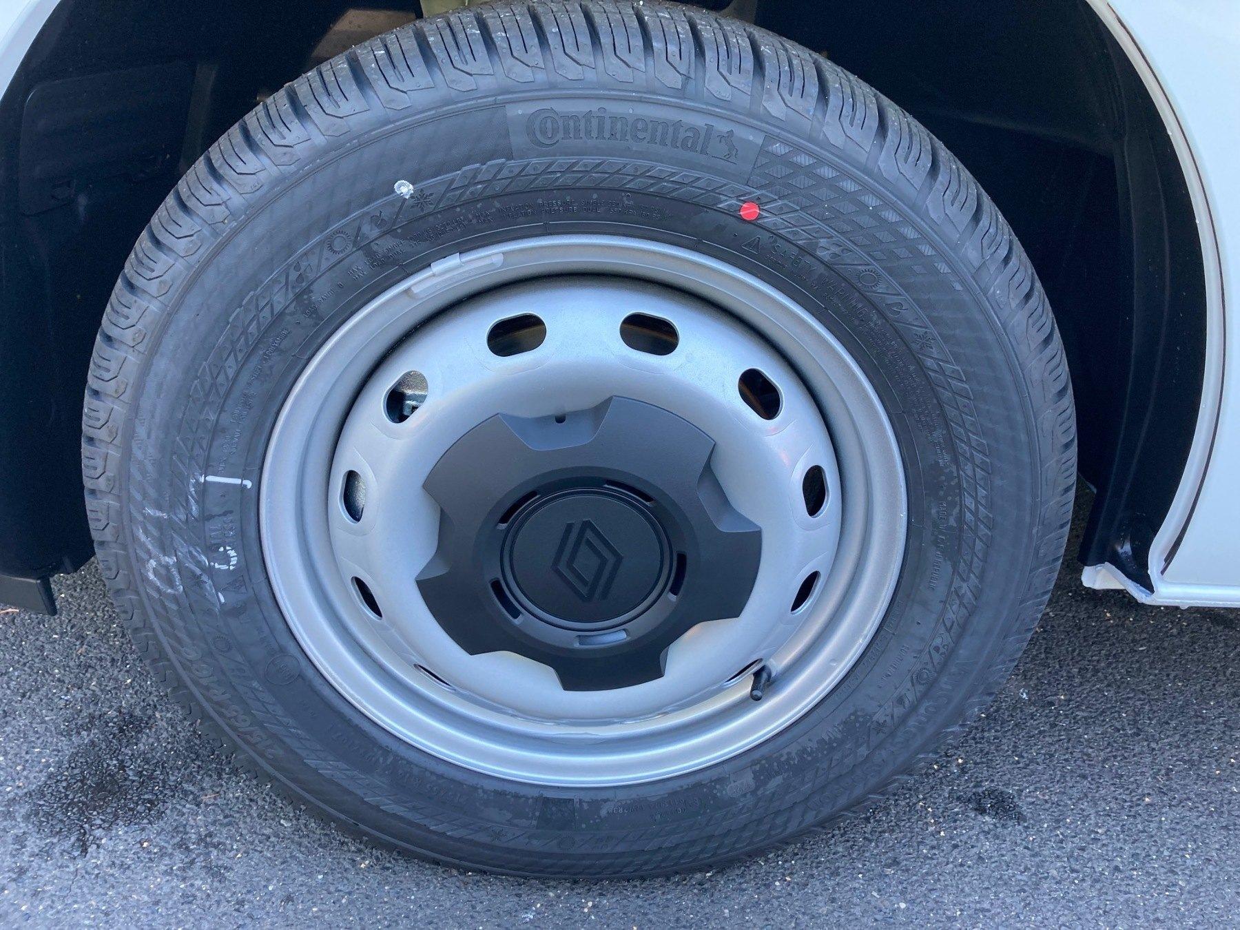 Fahrzeug-Bild 12