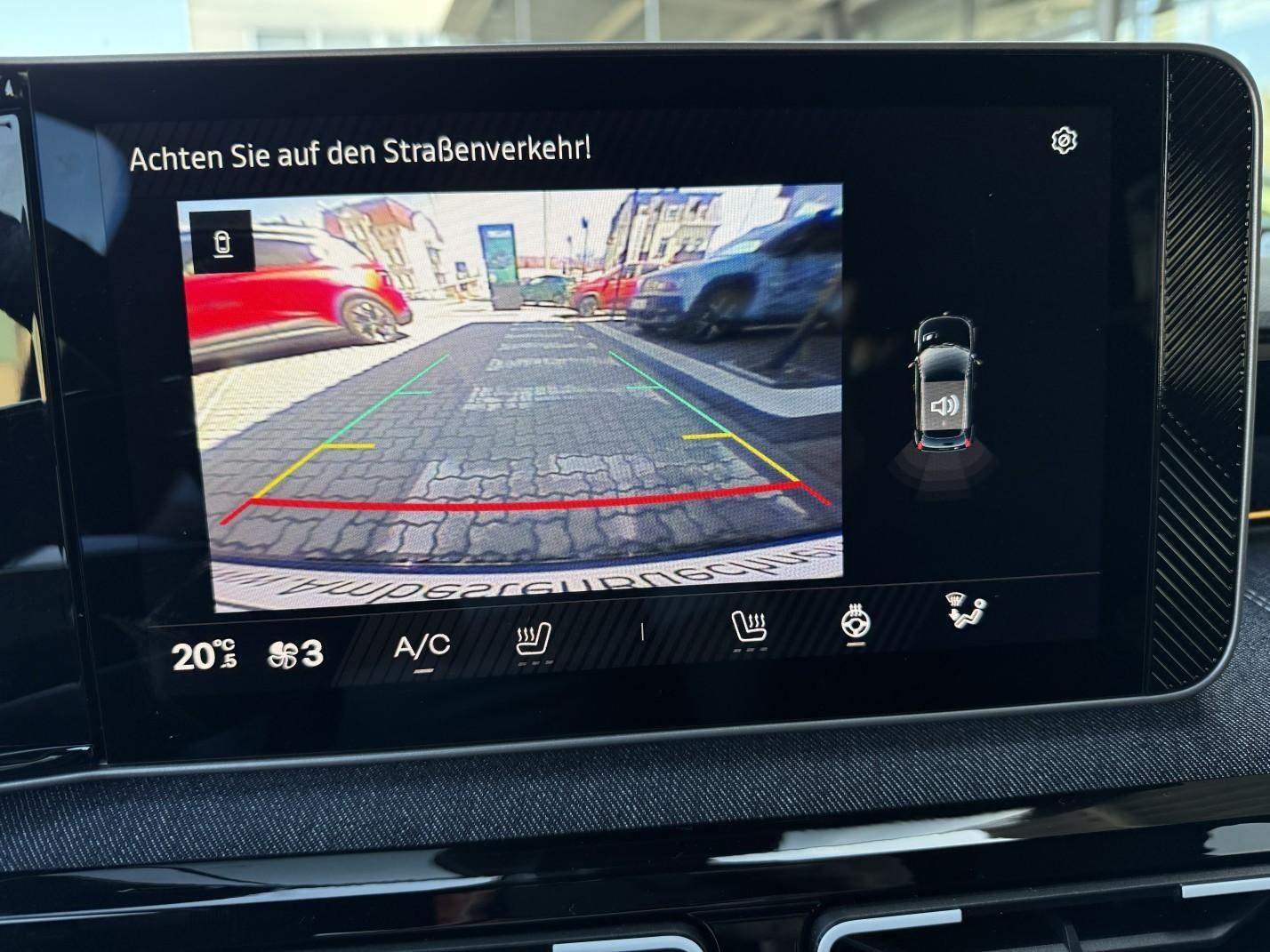 Fahrzeug-Bild 12