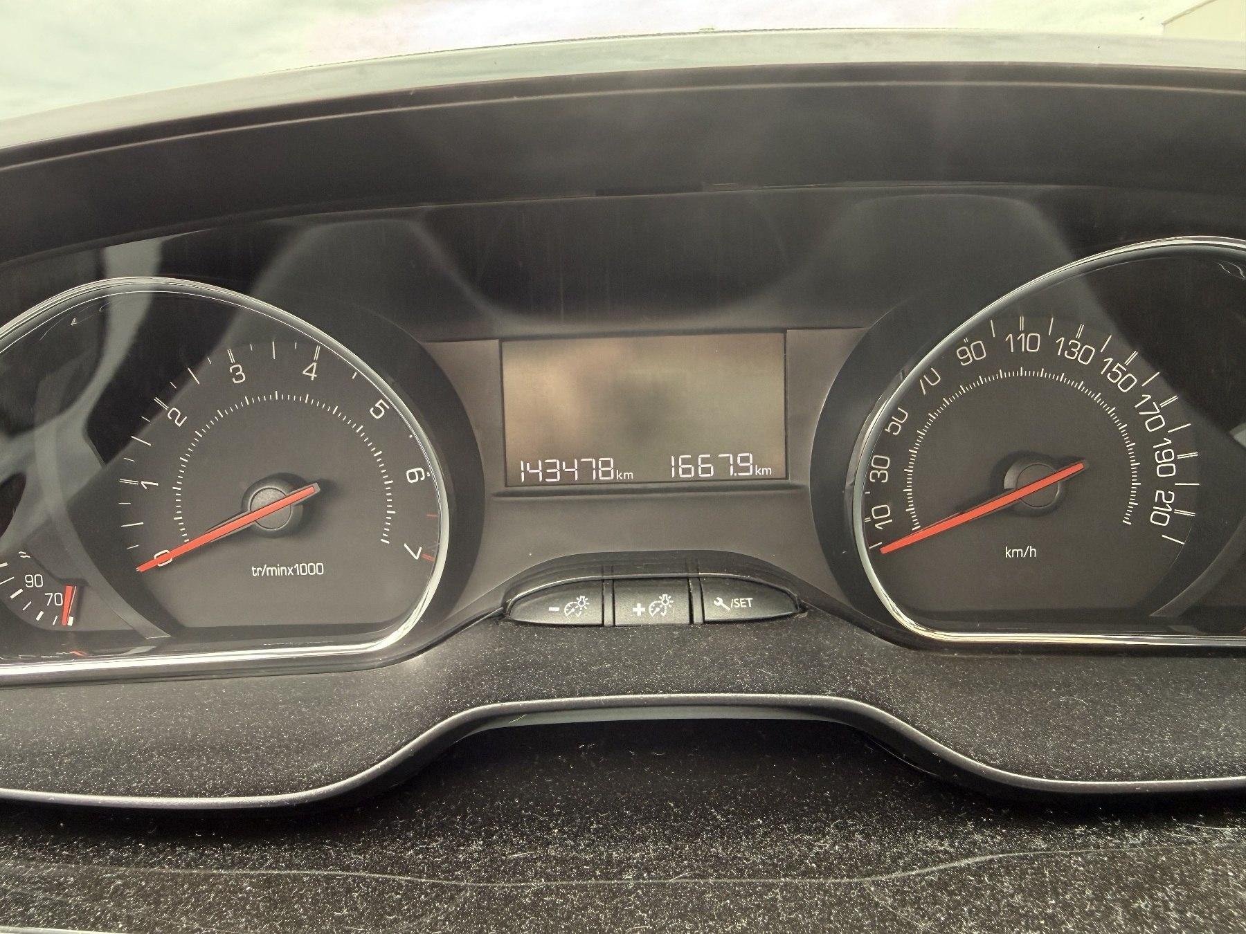 Fahrzeug-Bild 7