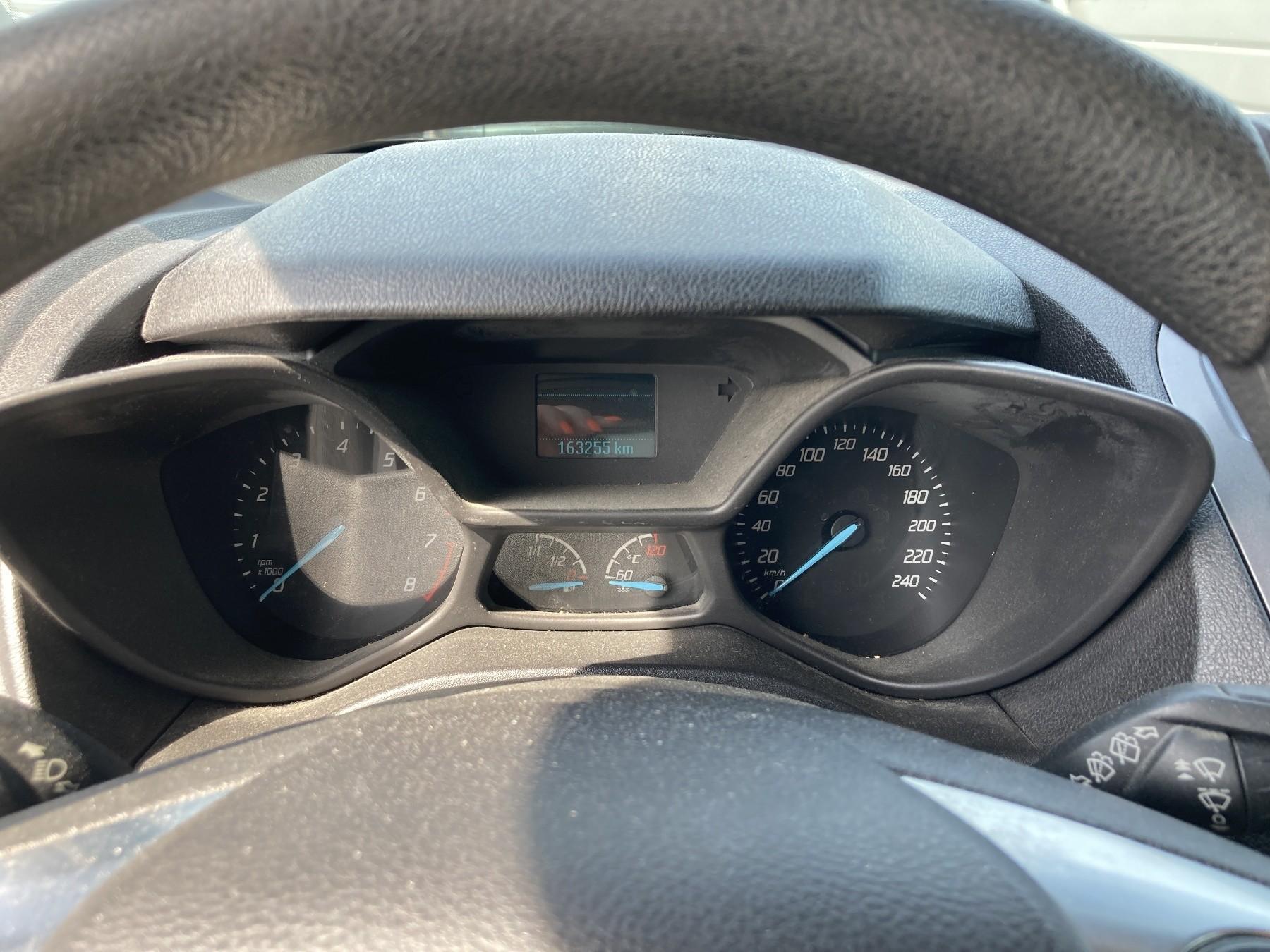 Fahrzeug-Bild 9