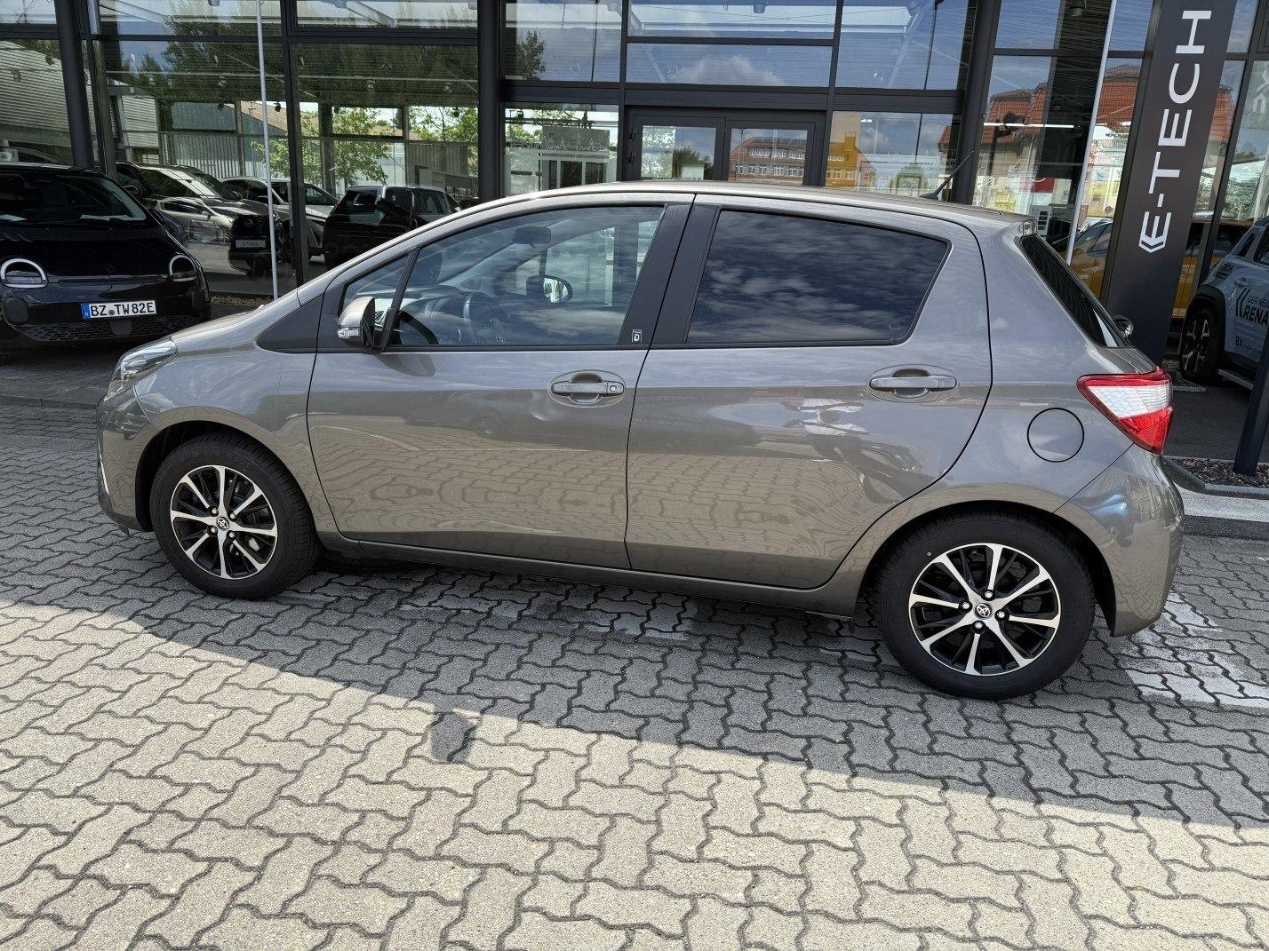 Fahrzeug-Bild 2