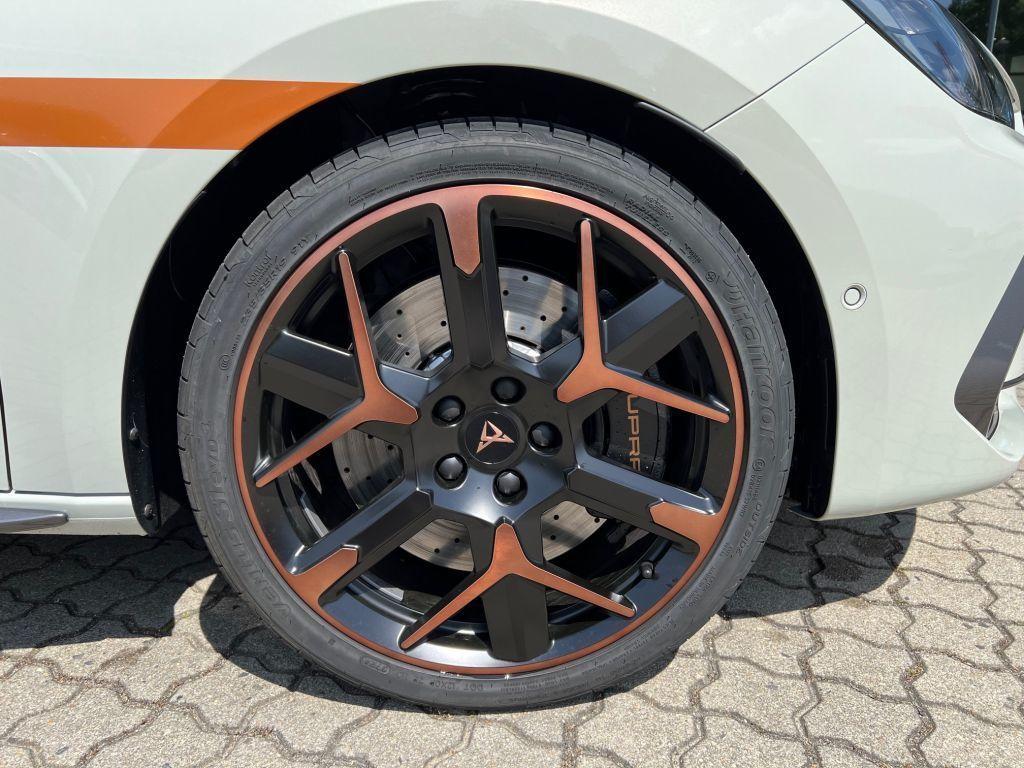 Fahrzeug-Bild 5