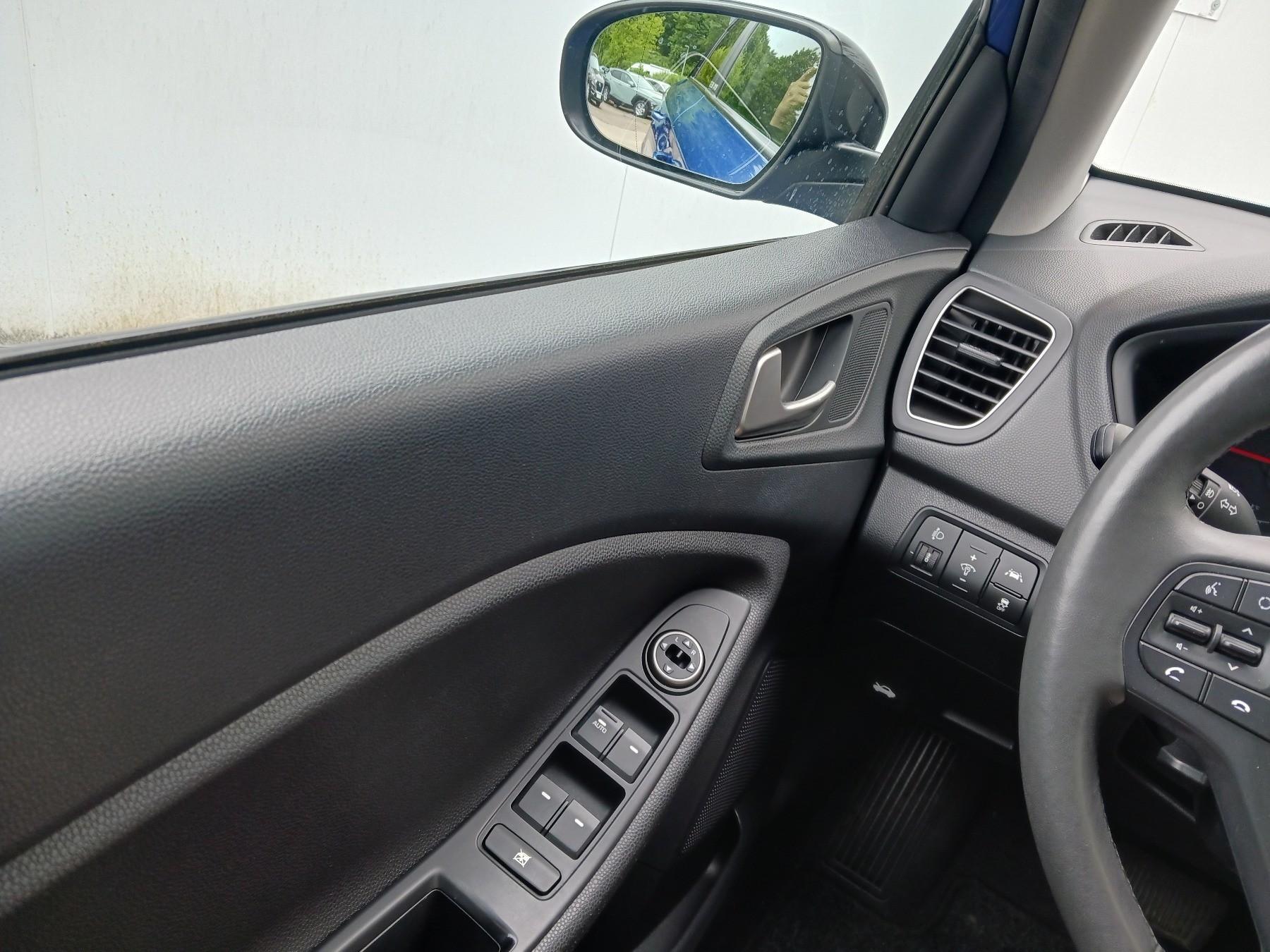 Fahrzeug-Bild 14