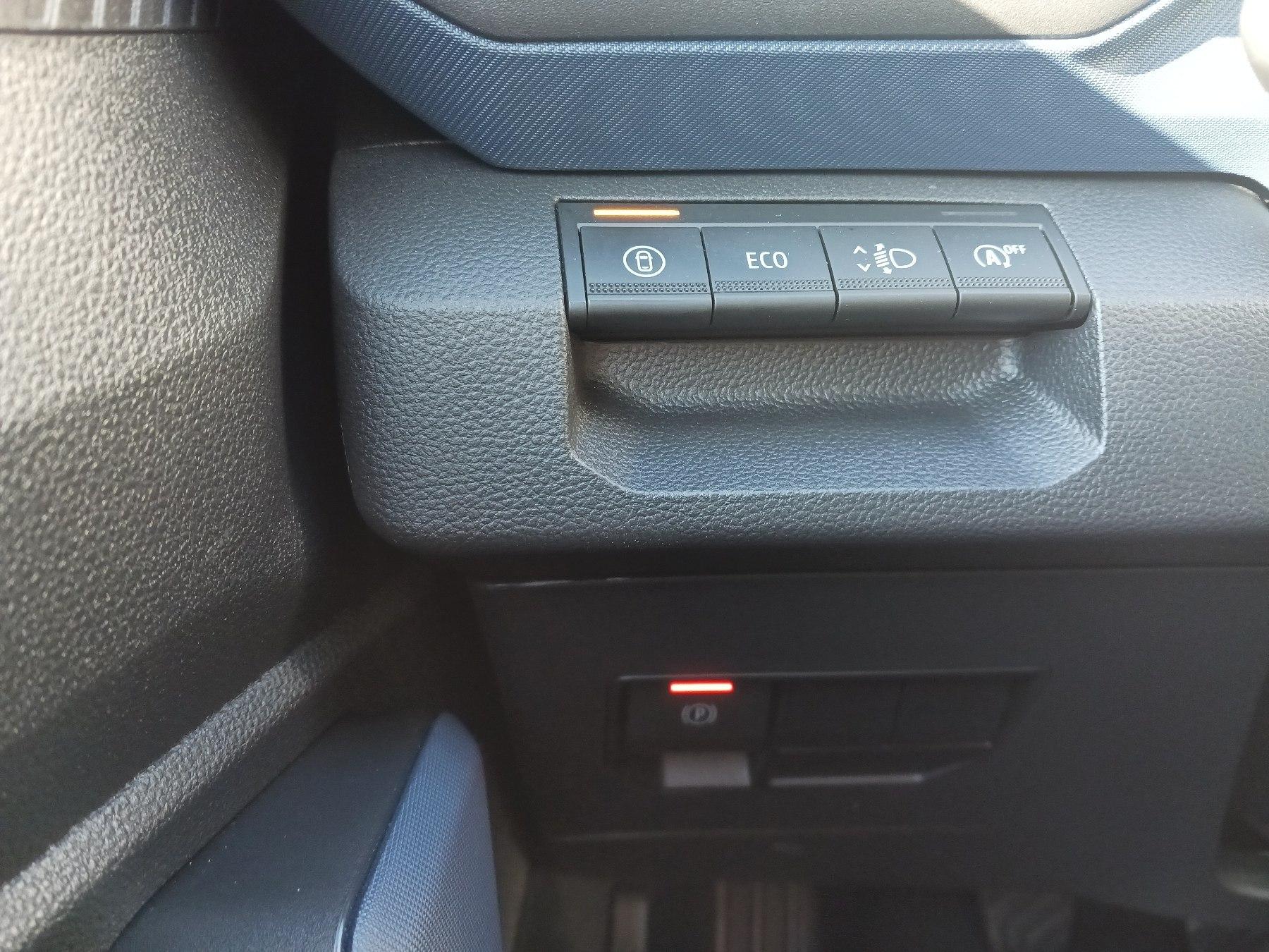 Fahrzeug-Bild 12