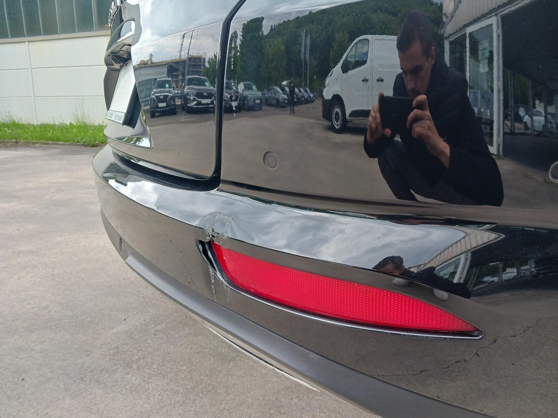 Fahrzeug-Bild 7