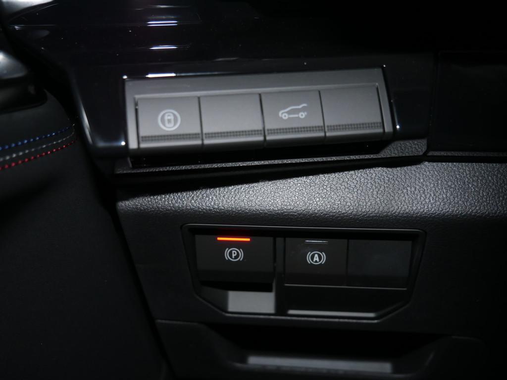 Fahrzeug-Bild 16