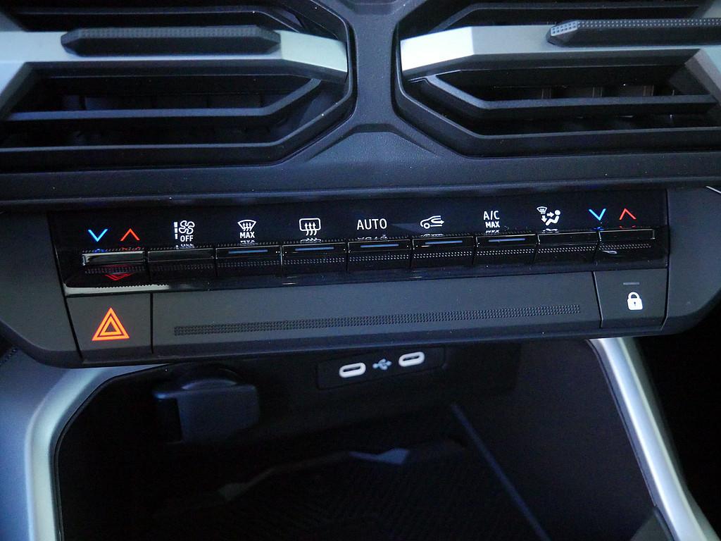 Fahrzeug-Bild 11