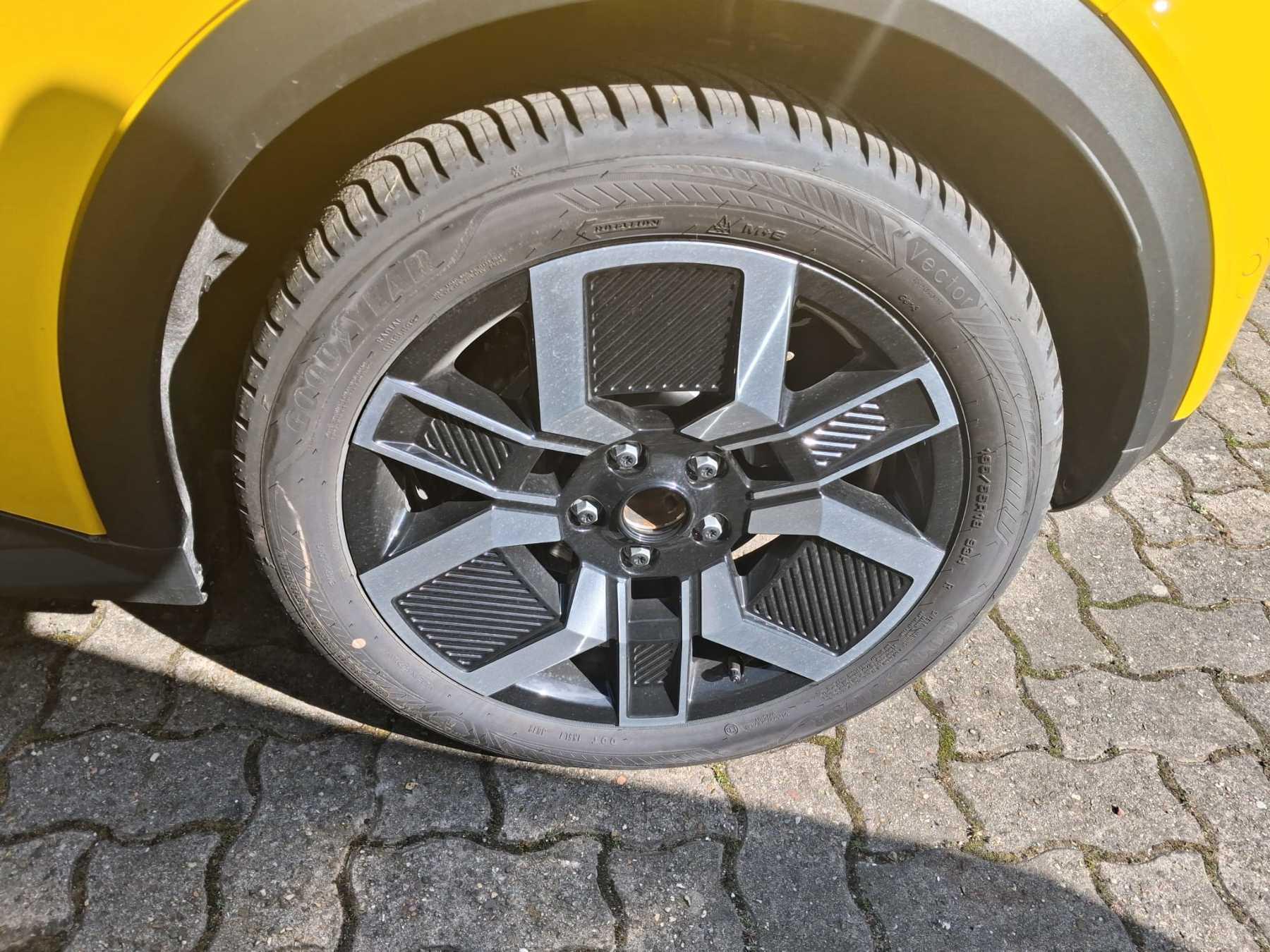 Fahrzeug-Bild 19