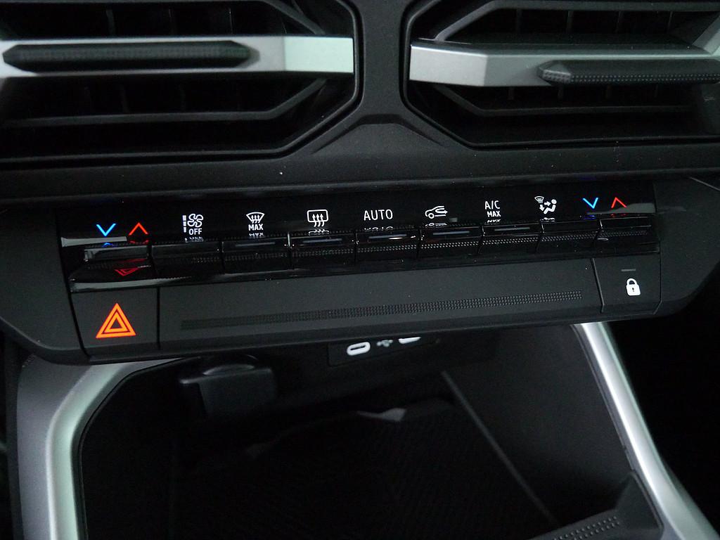 Fahrzeug-Bild 11