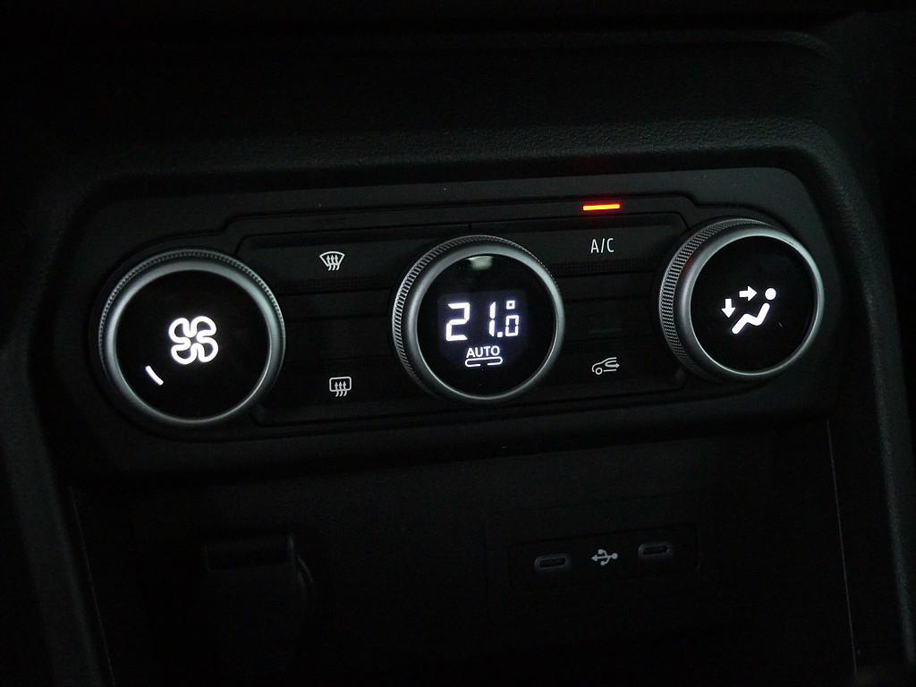 Fahrzeug-Bild 12