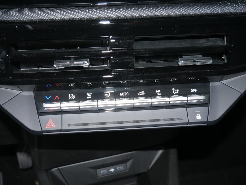 Fahrzeug-Bild 11