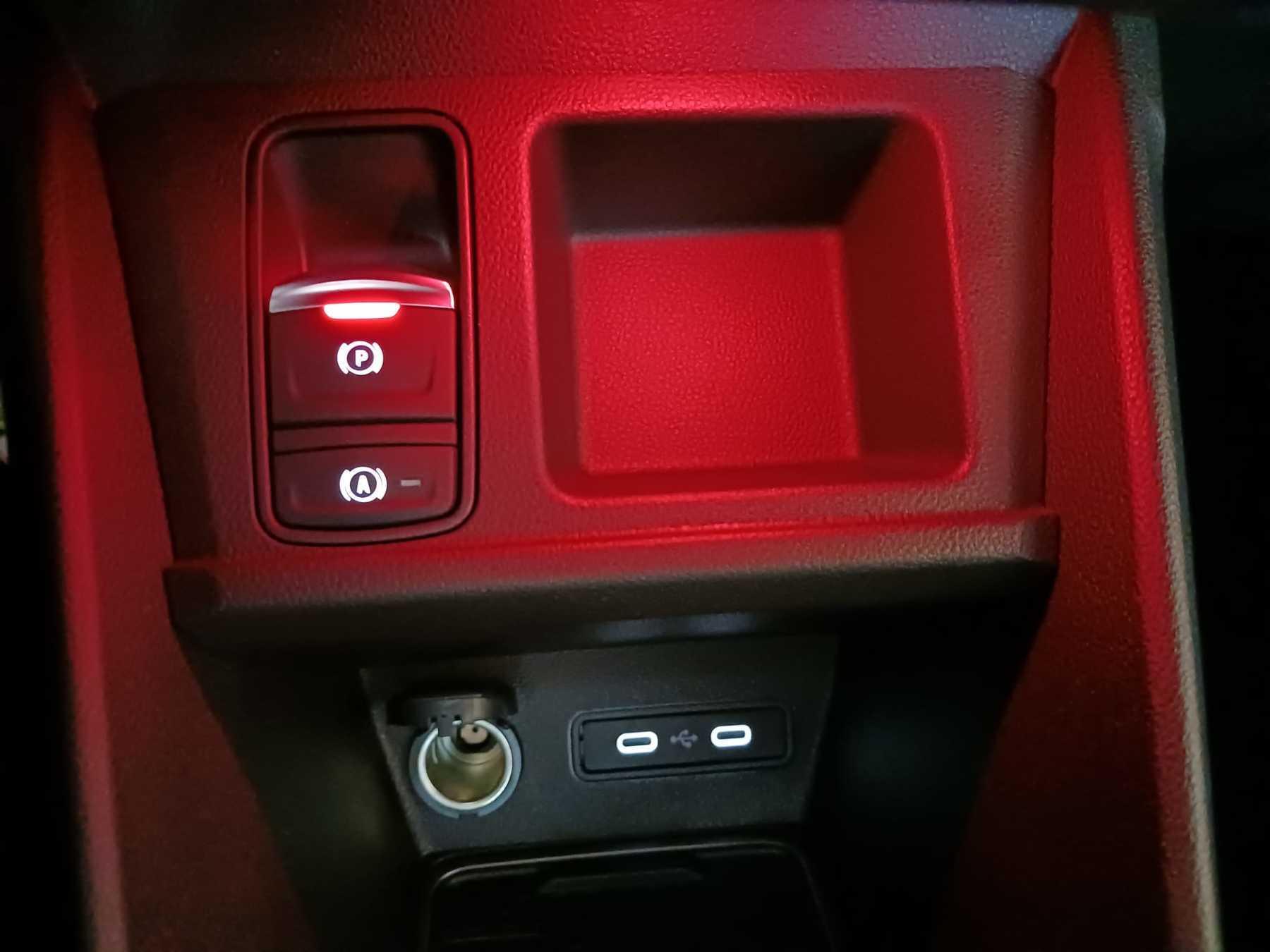 Fahrzeug-Bild 18