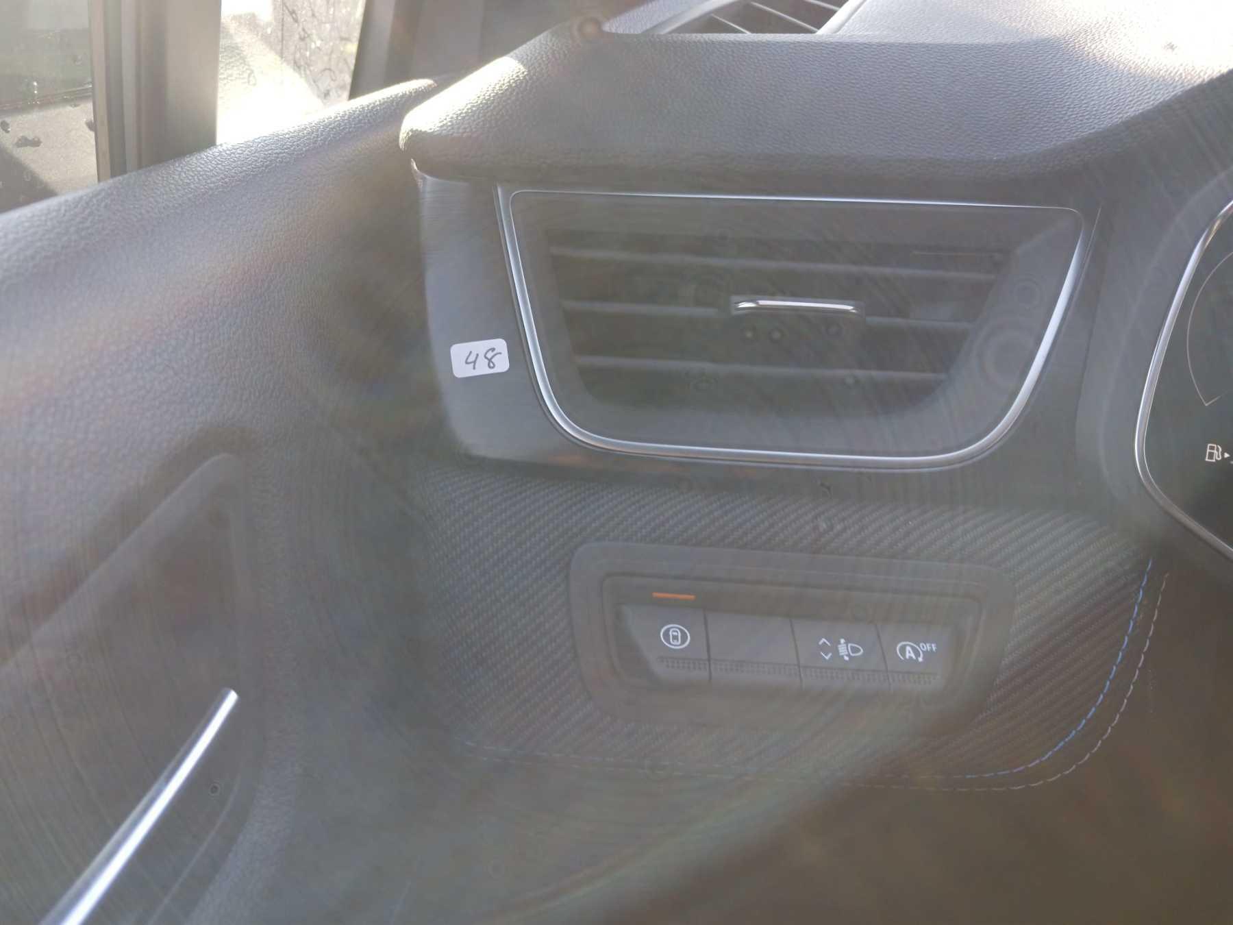 Fahrzeug-Bild 12