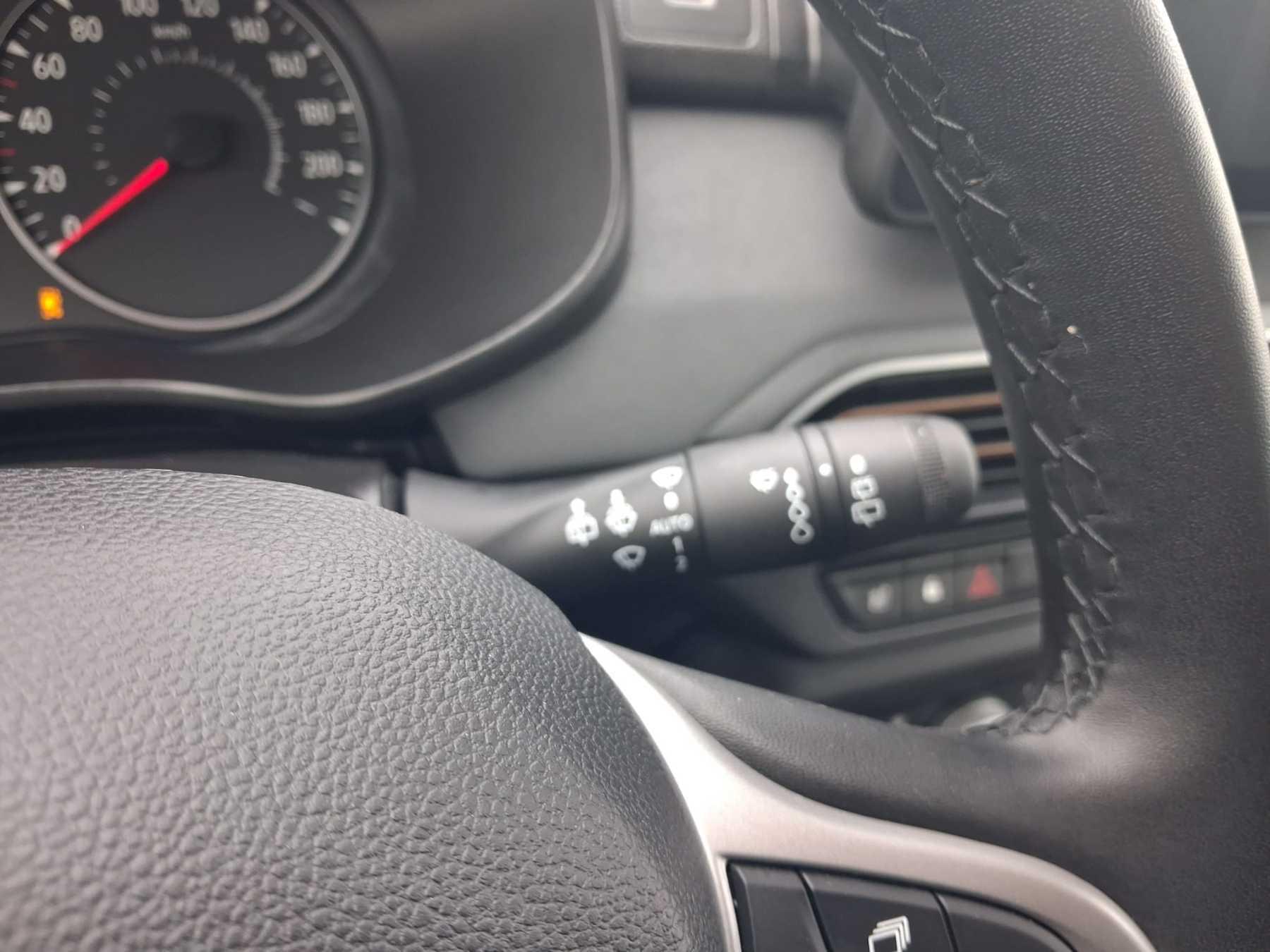 Fahrzeug-Bild 12