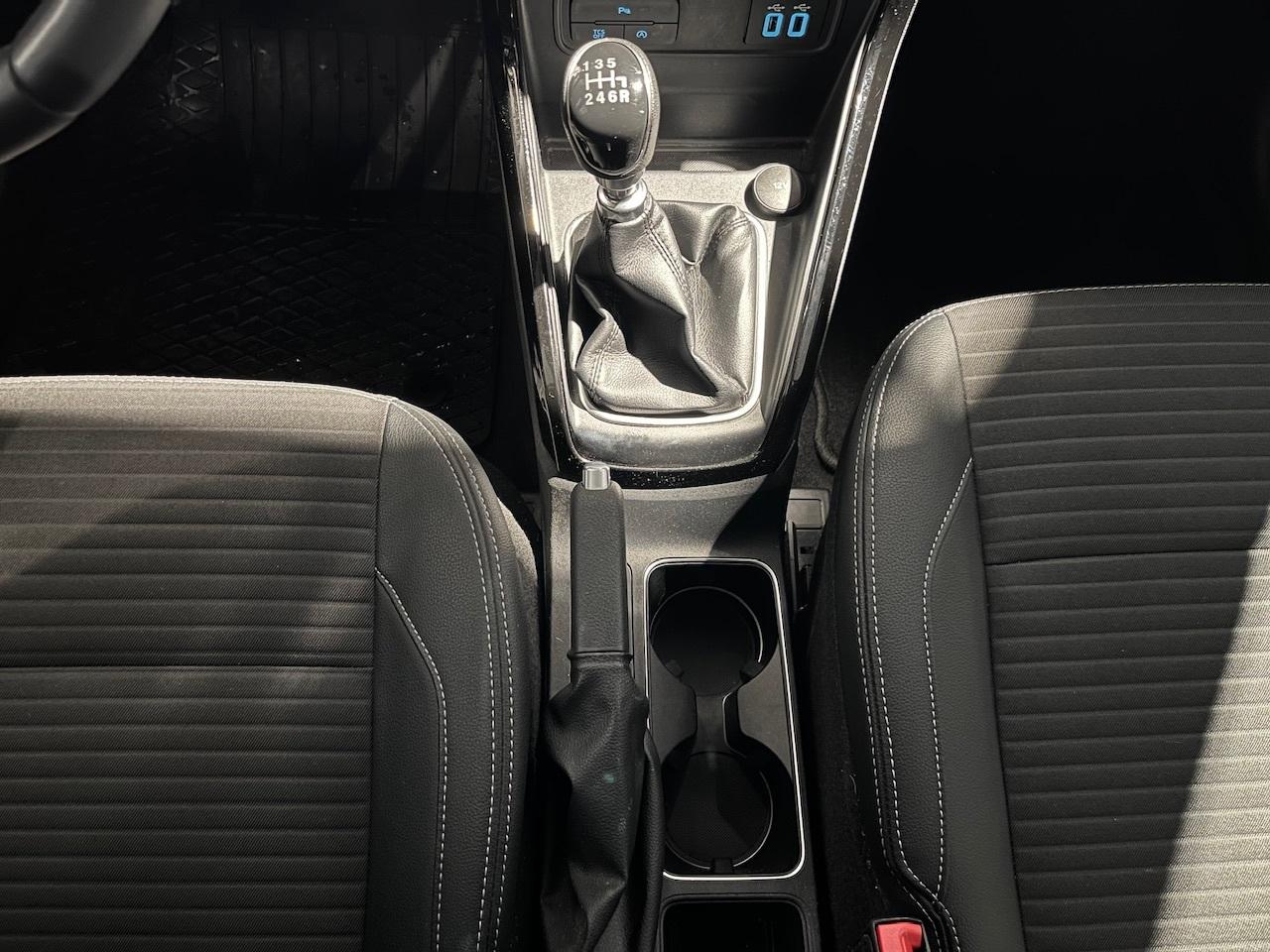 FORD TITANIUM 1.0l 125PS FORD TITANIUM 1.0l 125PS