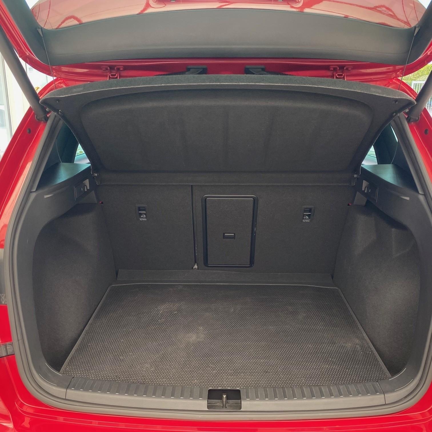 CUPRA 2.0 TSI 4Drive CUPRA 2.0 TSI 4Drive