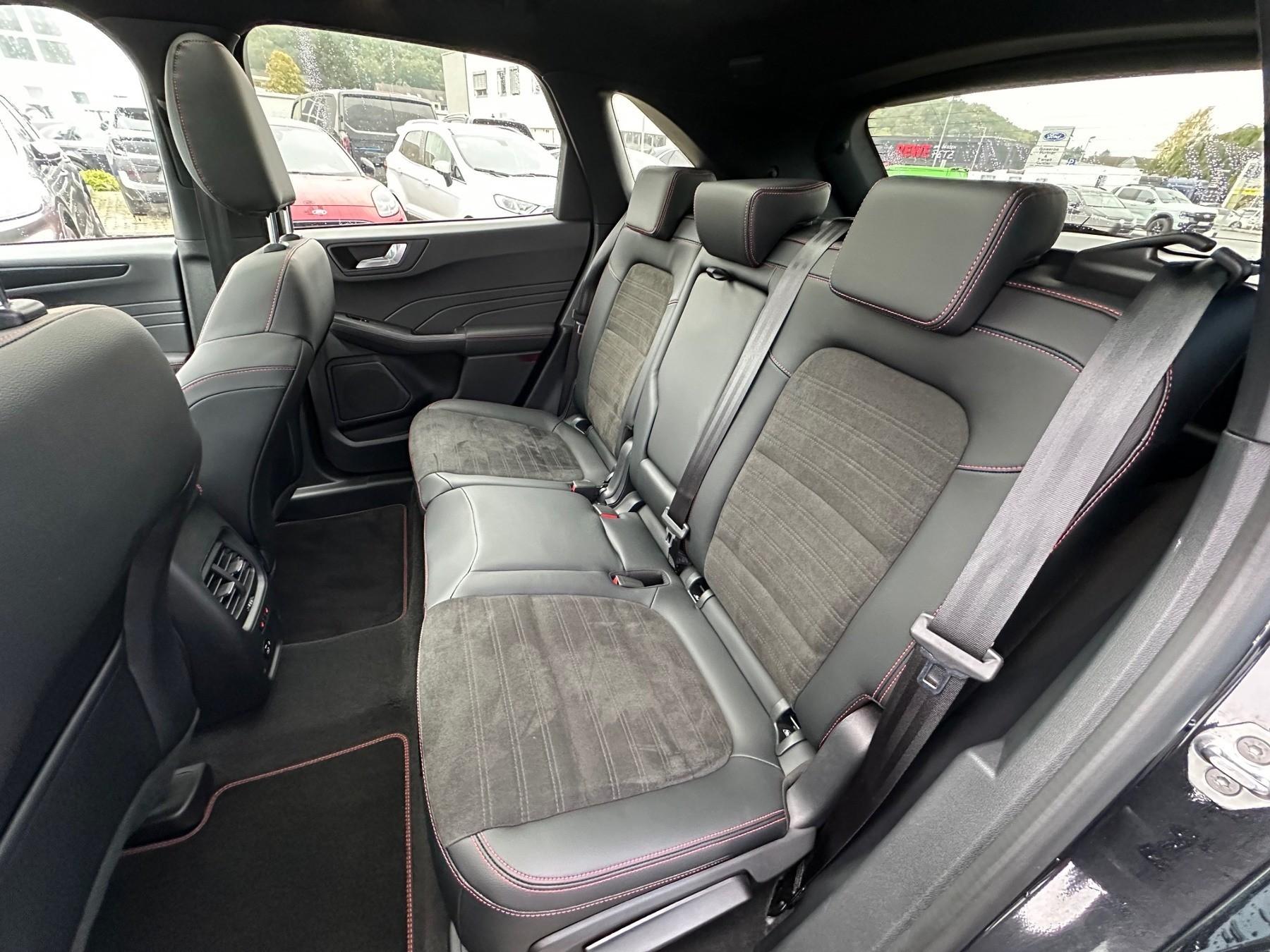 FORD ST-Line X PHEV, Panorama FORD ST-Line X PHEV, Panorama