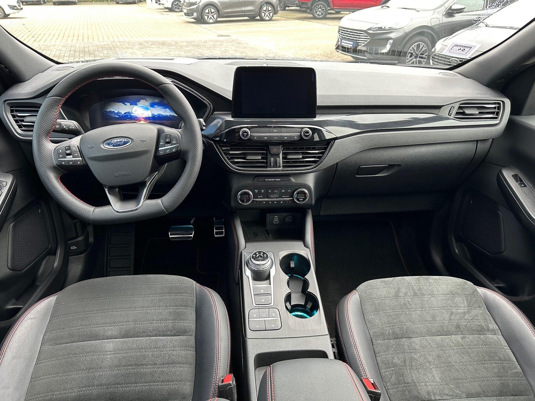 FORD ST-Line X PHEV, Panorama FORD ST-Line X PHEV, Panorama