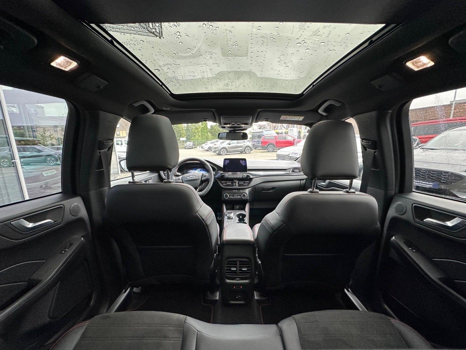 FORD ST-Line X PHEV, Panorama FORD ST-Line X PHEV, Panorama