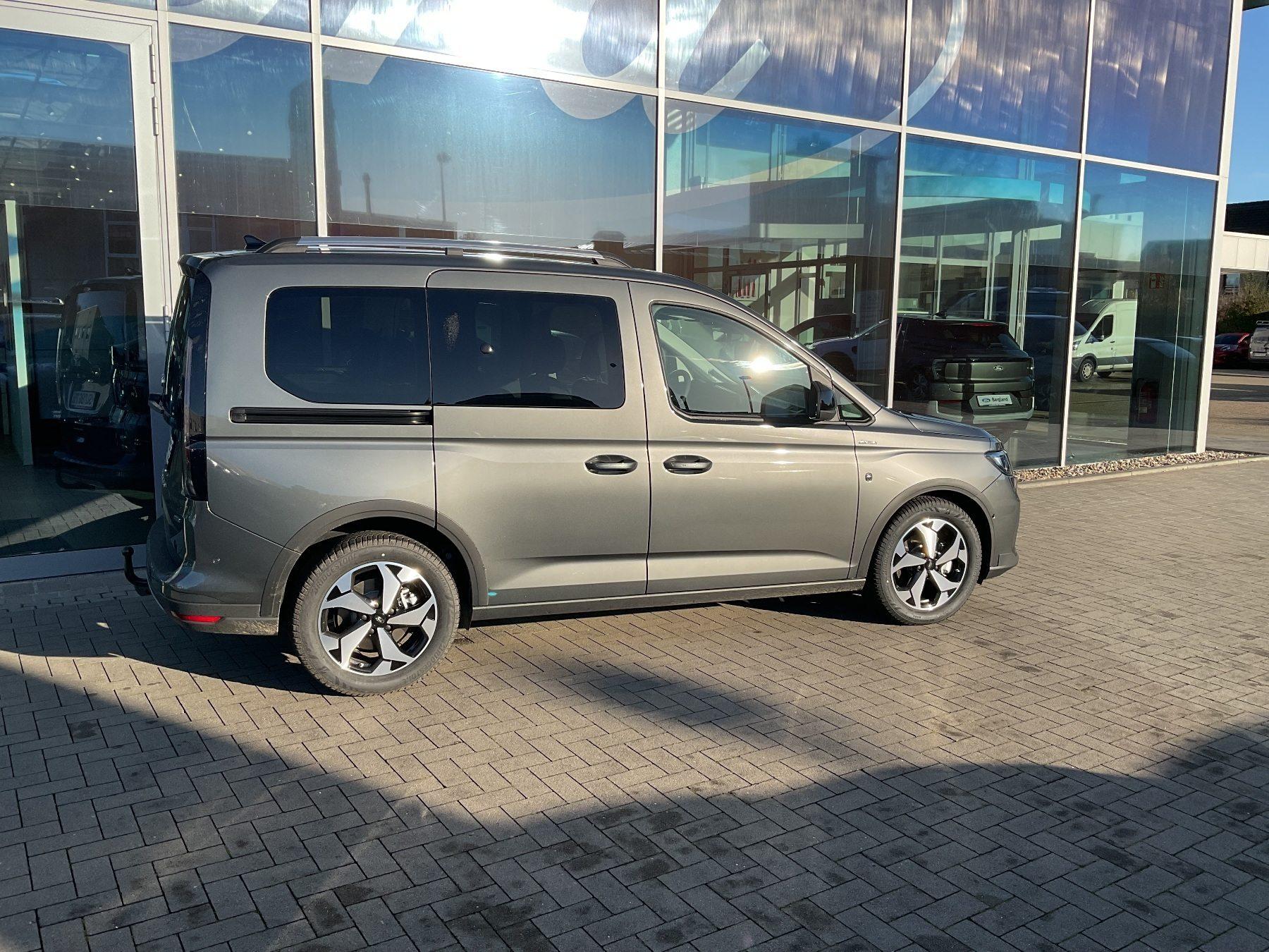 FORD ACTIVE L1 150PS PHEV AHK FORD PROTECT FORD ACTIVE L1 150PS PHEV AHK FORD PROTECT