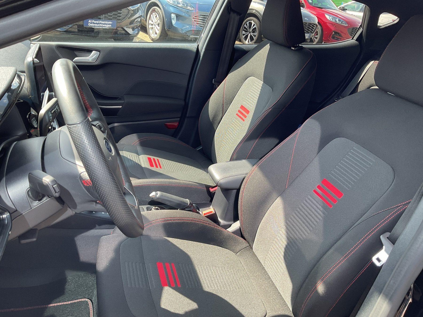 FORD ST-Line X 125 PS AUTOMATIK FORD ST-Line X 125 PS AUTOMATIK