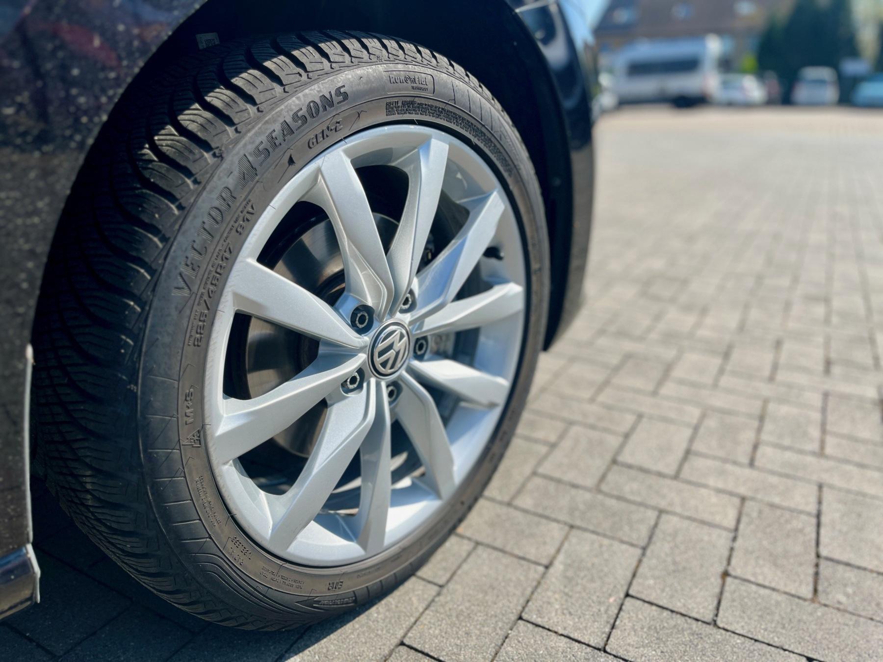 VW 1.4 TSI BMT Highline VW 1.4 TSI BMT Highline