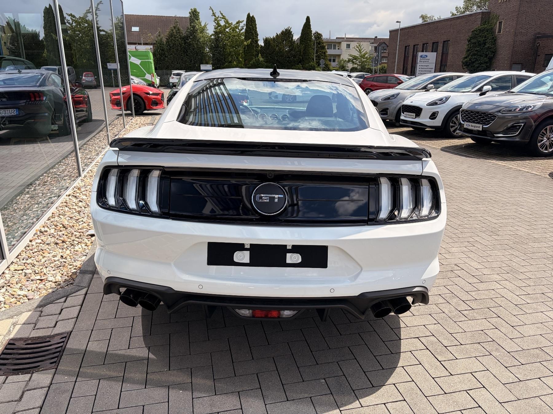 FORD GT Fastback V8 AUTOMATIK FORD GT Fastback V8 AUTOMATIK