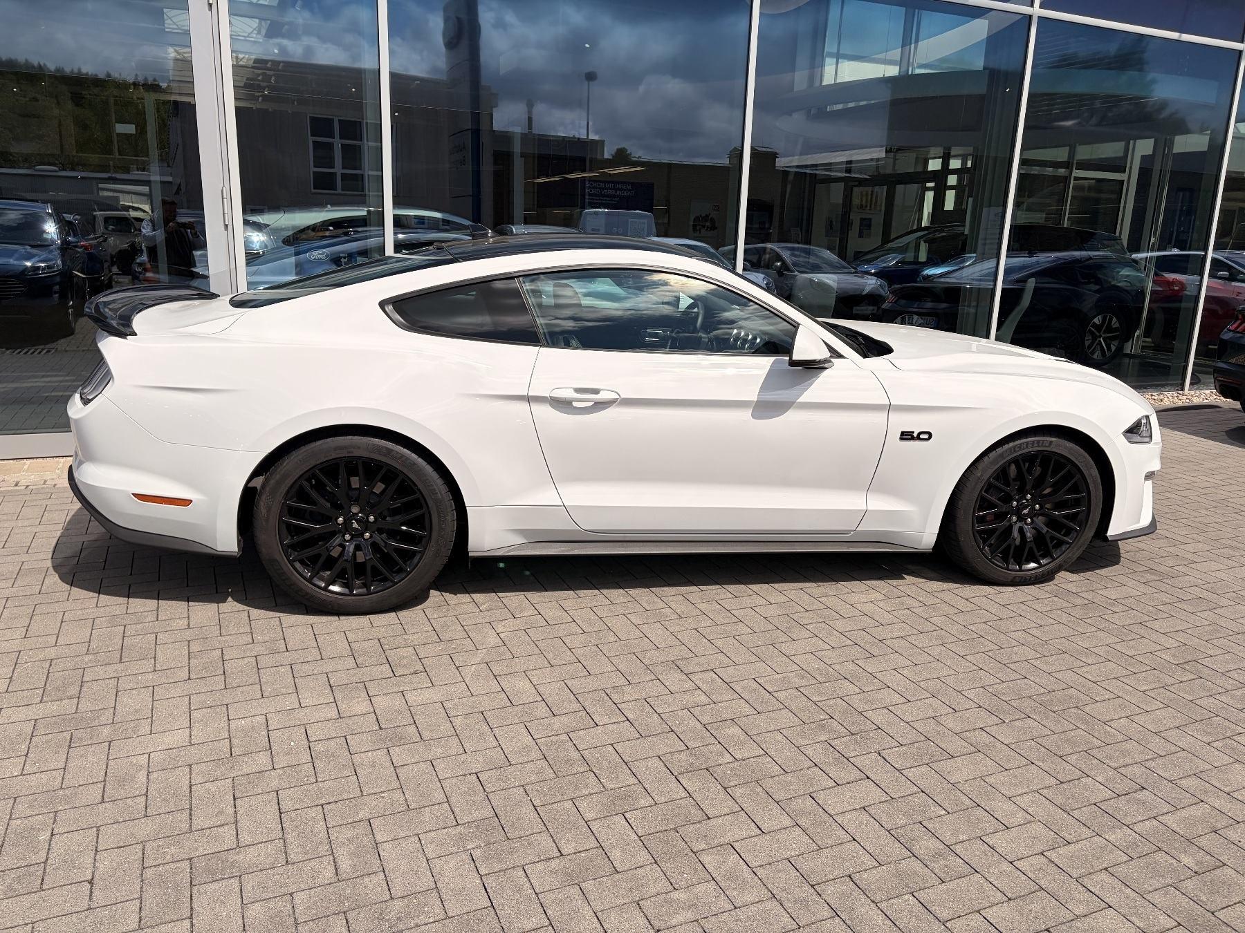 FORD GT Fastback V8 AUTOMATIK FORD GT Fastback V8 AUTOMATIK