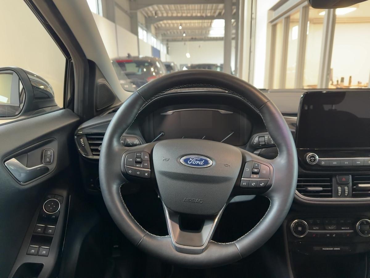 FORD Titanium X 125 PS FORD Titanium X 125 PS