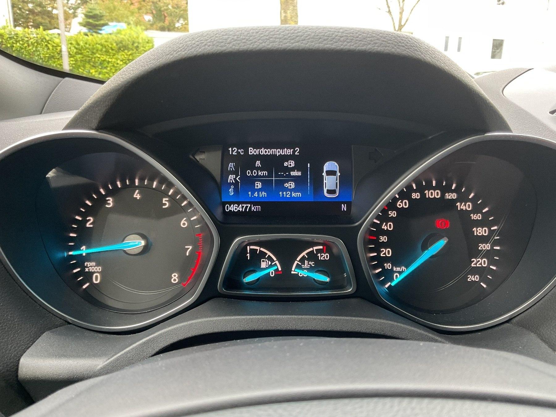 FORD ST-Line *GJR*SHZ*RFK*PDC*Xenon*NAVI*Ke*CD* FORD ST-Line *GJR*SHZ*RFK*PDC*Xenon*NAVI*Ke*CD*