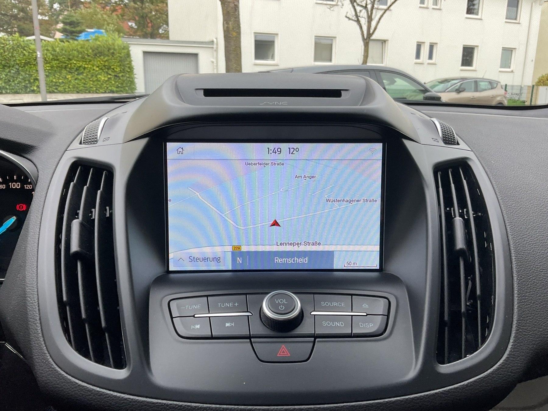 FORD ST-Line *GJR*SHZ*RFK*PDC*Xenon*NAVI*Ke*CD* FORD ST-Line *GJR*SHZ*RFK*PDC*Xenon*NAVI*Ke*CD*