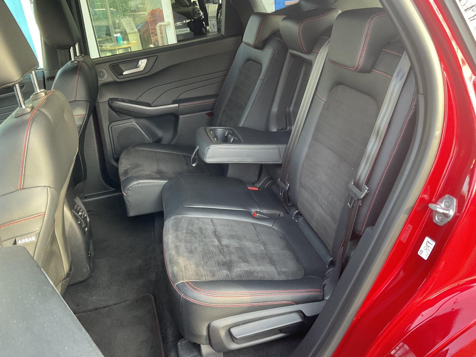 FORD ST-Line X PHEV *LED*B&O*AHK*SHZ*NAVI*RFK* FORD ST-Line X PHEV *LED*B&O*AHK*SHZ*NAVI*RFK*