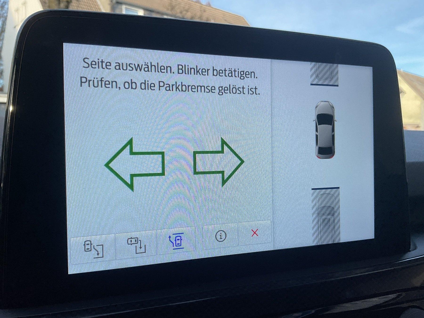 FORD ST-Line X PHEV *LED*B&O*AHK*SHZ*NAVI*RFK* FORD ST-Line X PHEV *LED*B&O*AHK*SHZ*NAVI*RFK*