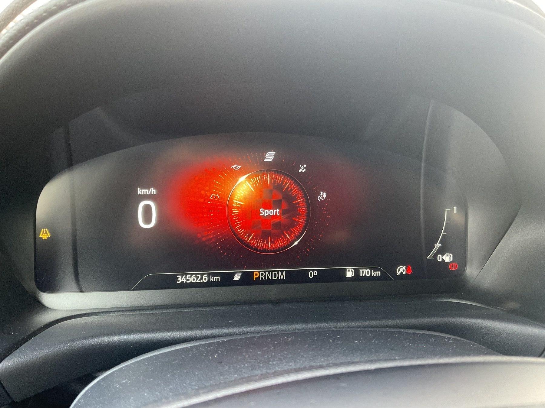 FORD ST-Line X MHEV *LED*SHZ*Ke*iACC*RFK*PDC*B&O FORD ST-Line X MHEV *LED*SHZ*Ke*iACC*RFK*PDC*B&O