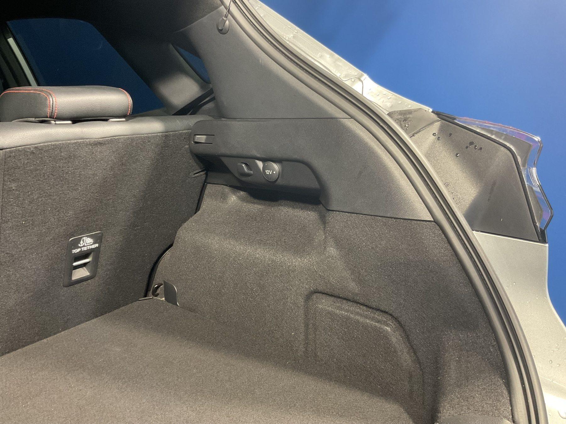 FORD ST-Line X MHEV *LED*SHZ*Ke*iACC*RFK*PDC*B&O FORD ST-Line X MHEV *LED*SHZ*Ke*iACC*RFK*PDC*B&O