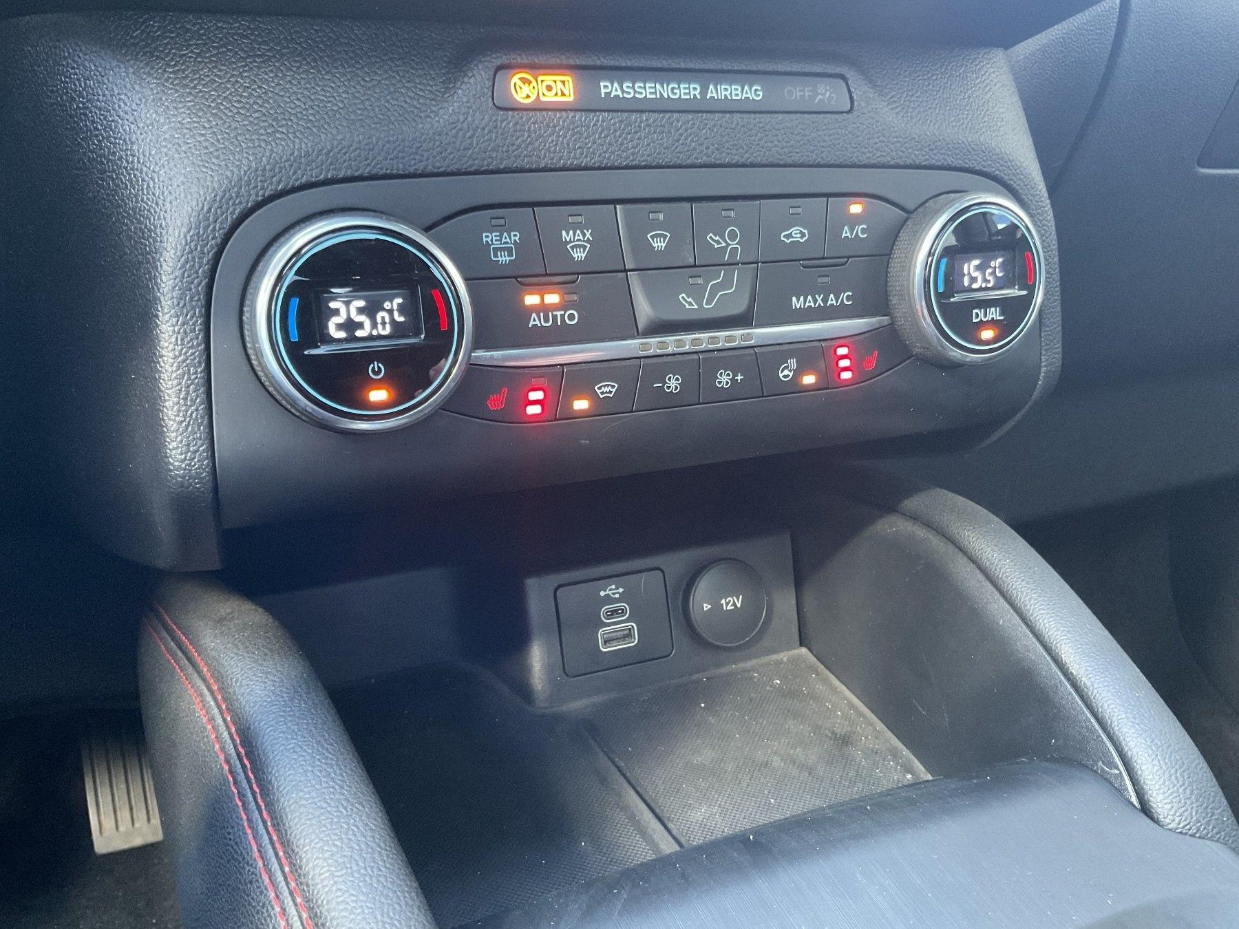 FORD ST-Line X PHEV *LED*B&O*iACC*PANO*SHZ*RFK* FORD ST-Line X PHEV *LED*B&O*iACC*PANO*SHZ*RFK*