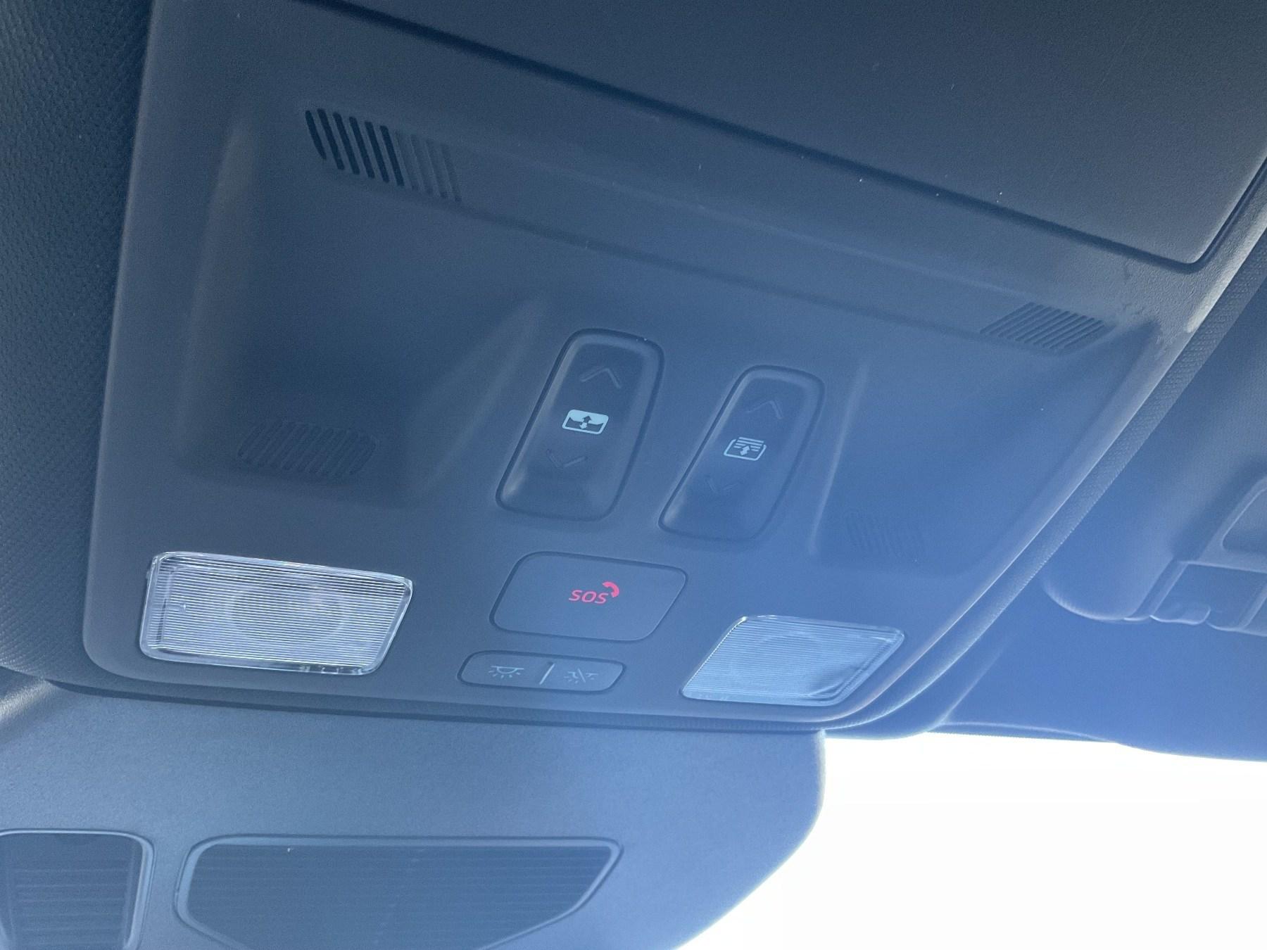 FORD ST-Line X PHEV *LED*B&O*iACC*PANO*SHZ*RFK* FORD ST-Line X PHEV *LED*B&O*iACC*PANO*SHZ*RFK*