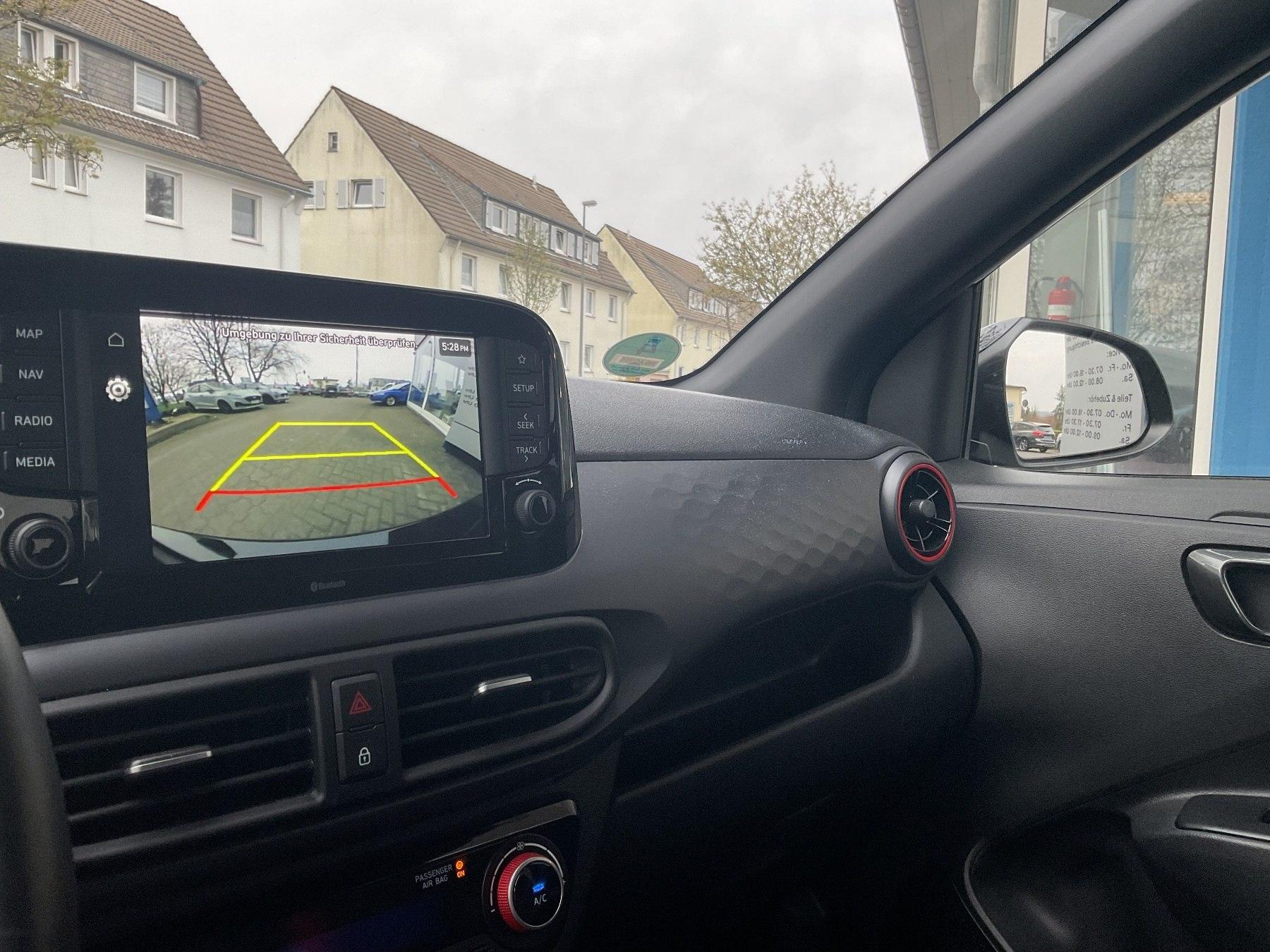 HYUNDAI N-Line 100PS *NAVI*RFK*PDC*SHZ*Ke*LM*GRA* HYUNDAI N-Line 100PS *NAVI*RFK*PDC*SHZ*Ke*LM*GRA*