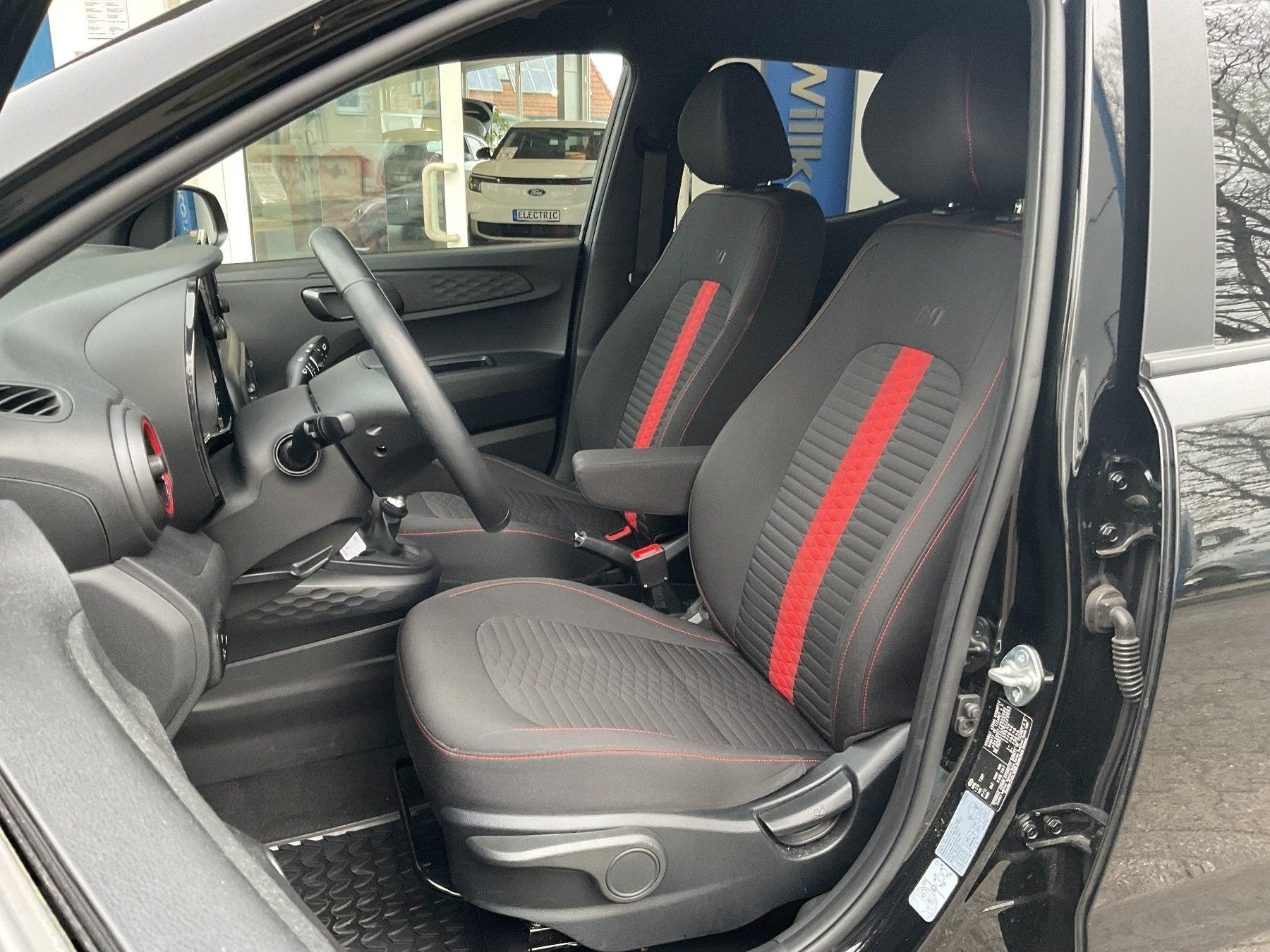 HYUNDAI N-Line 100PS *NAVI*RFK*PDC*SHZ*Ke*LM*GRA* HYUNDAI N-Line 100PS *NAVI*RFK*PDC*SHZ*Ke*LM*GRA*