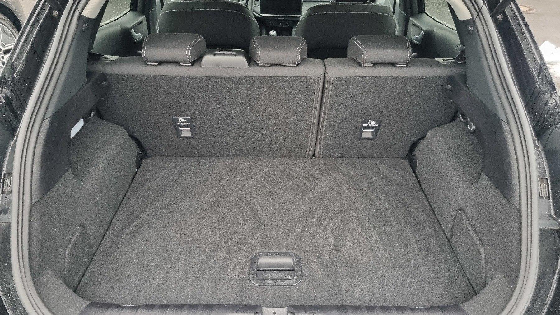 FORD TITANIUM 5D 1.0T 125 MHEV M6 FWD FORD TITANIUM 5D 1.0T 125 MHEV M6 FWD