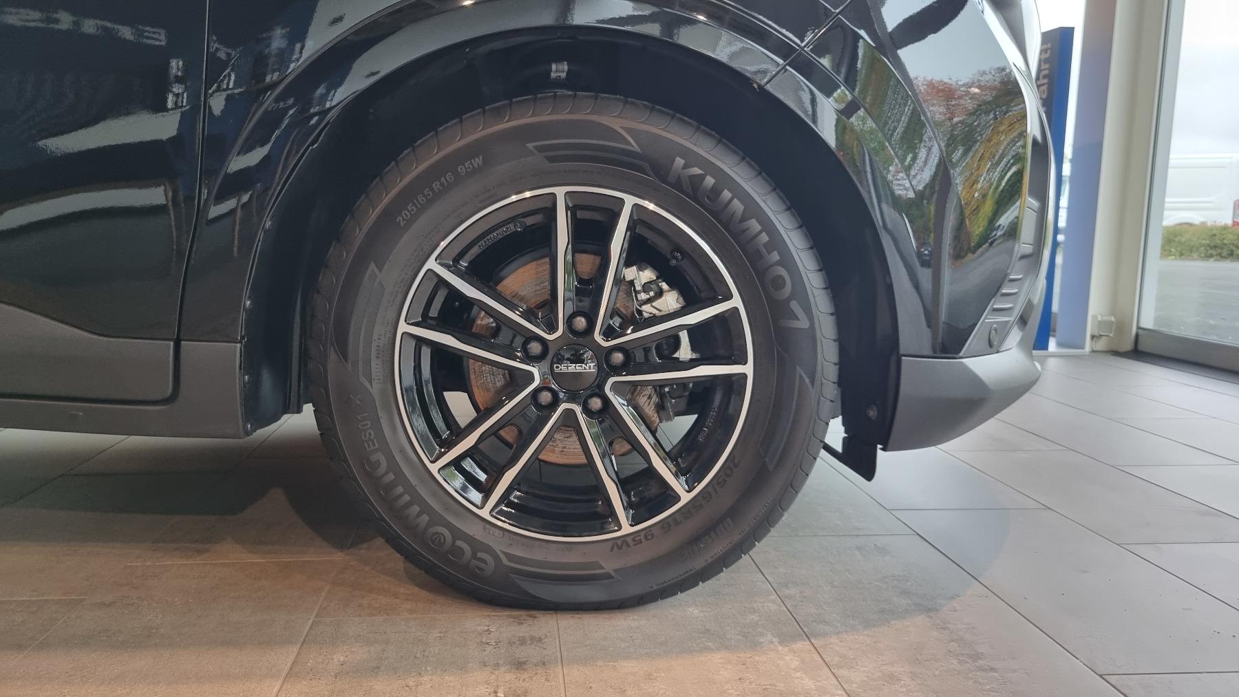 FORD 1,5 l EcoBlue Trend FORD 1,5 l EcoBlue Trend